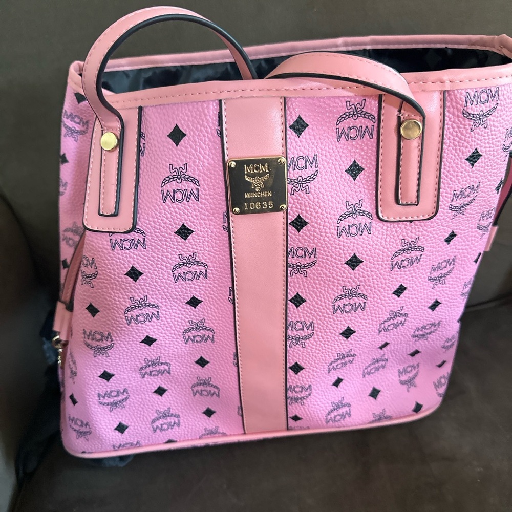 Pink Women's Bag